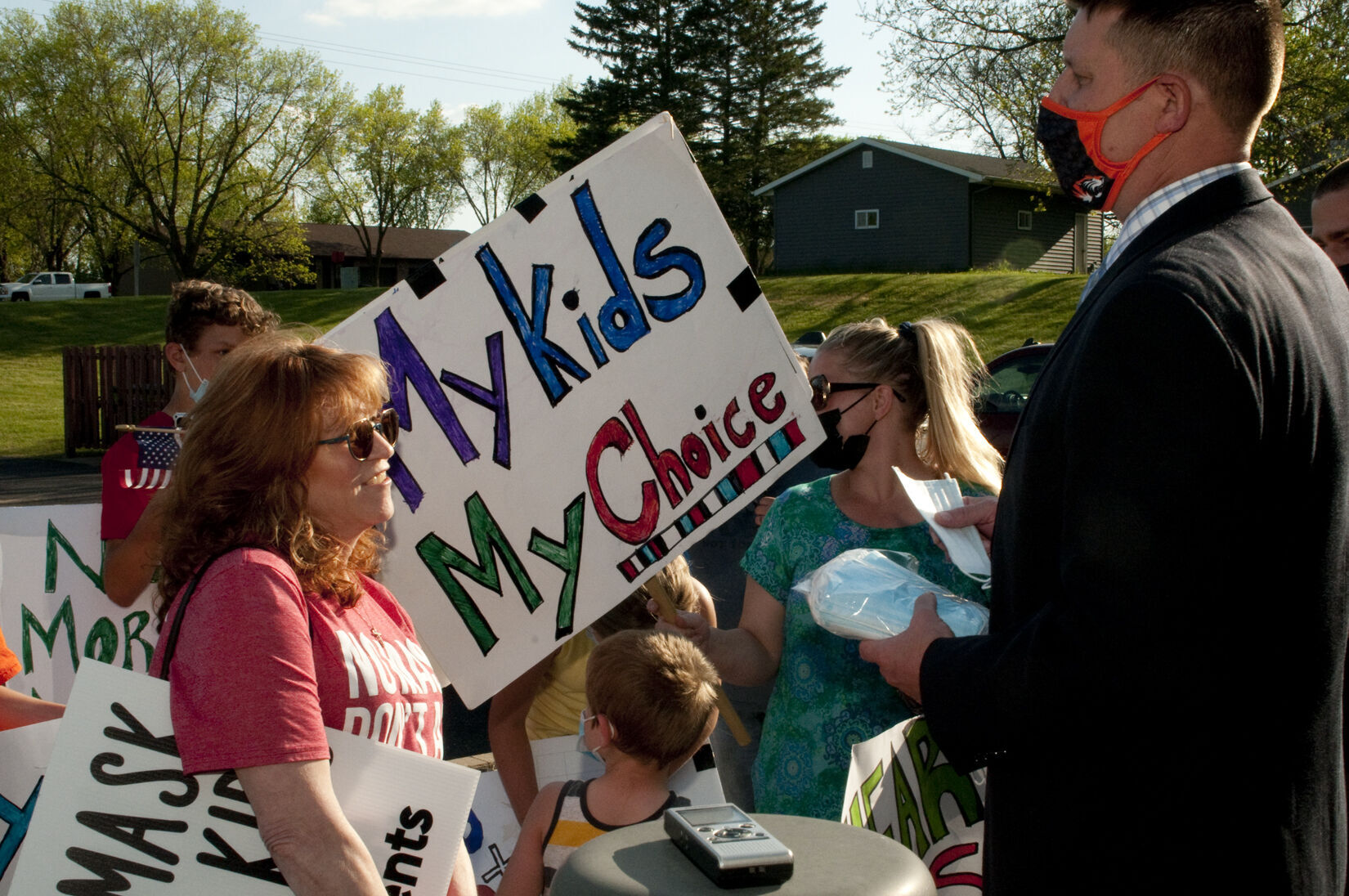 New Richmond School District mask protest